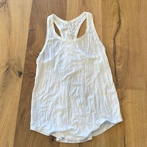 Lululemon tank